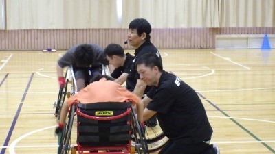 スピード対決