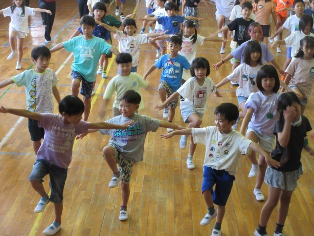 すずっ子体操